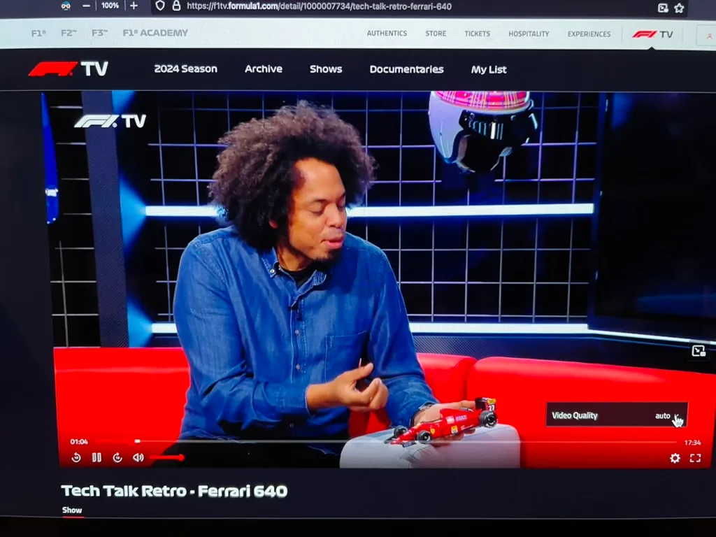 Example of Firefox browser missing subtitle controls